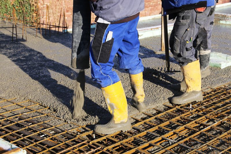 concrete workers